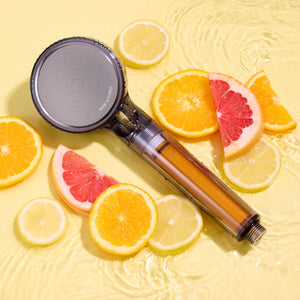 Pommeau de douche filtrant à la vitamine C doté de billes en céramique antibactériennes avec filtre intégré